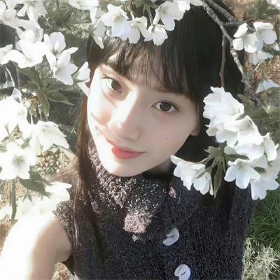 轻拍翻转小魔女